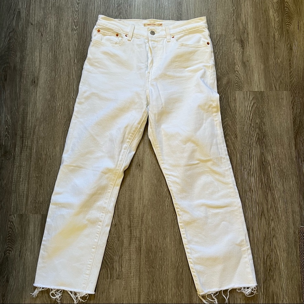 Levi's White Straight Wedgie Jeans Size 29